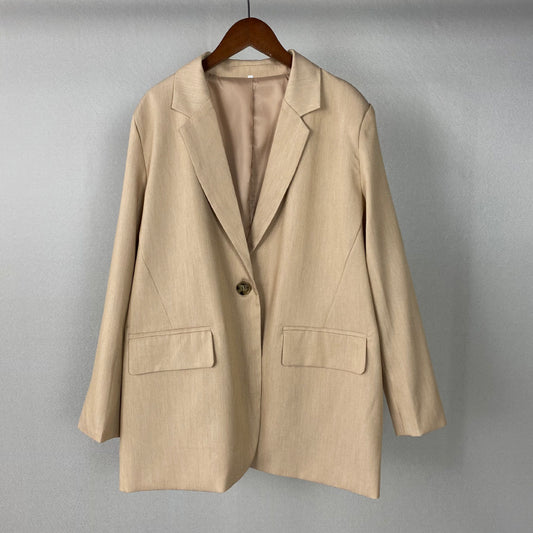 Vårmode svart kostymjacka kvinnor