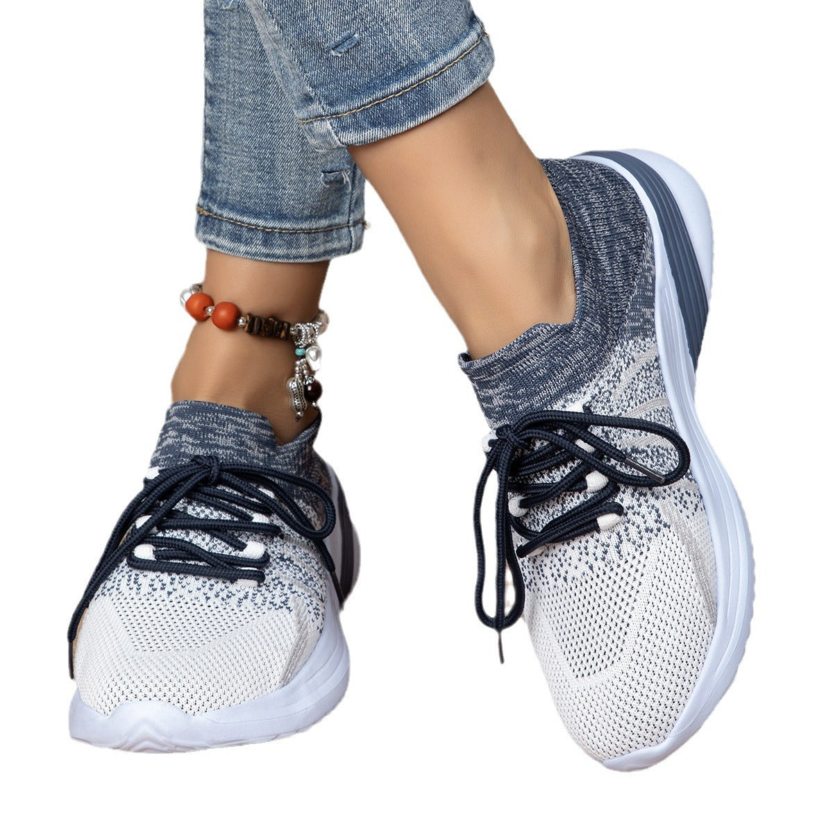 New Lace-up Sports Shoes Women